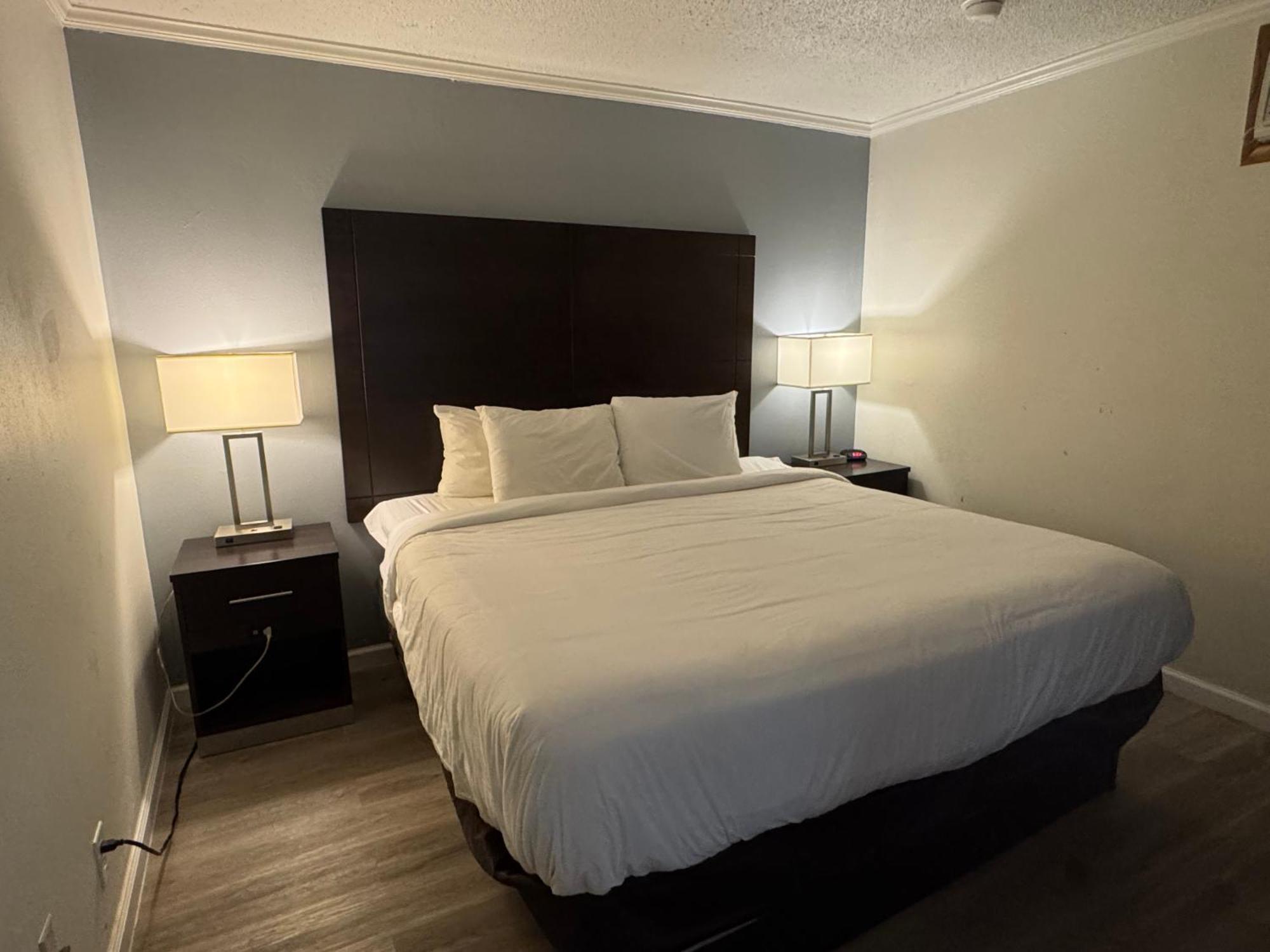Clarion Inn & Suites Dothan South Eksteriør bilde