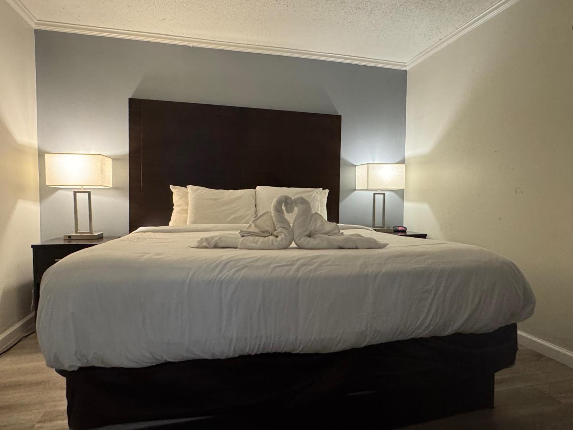Clarion Inn & Suites Dothan South Eksteriør bilde