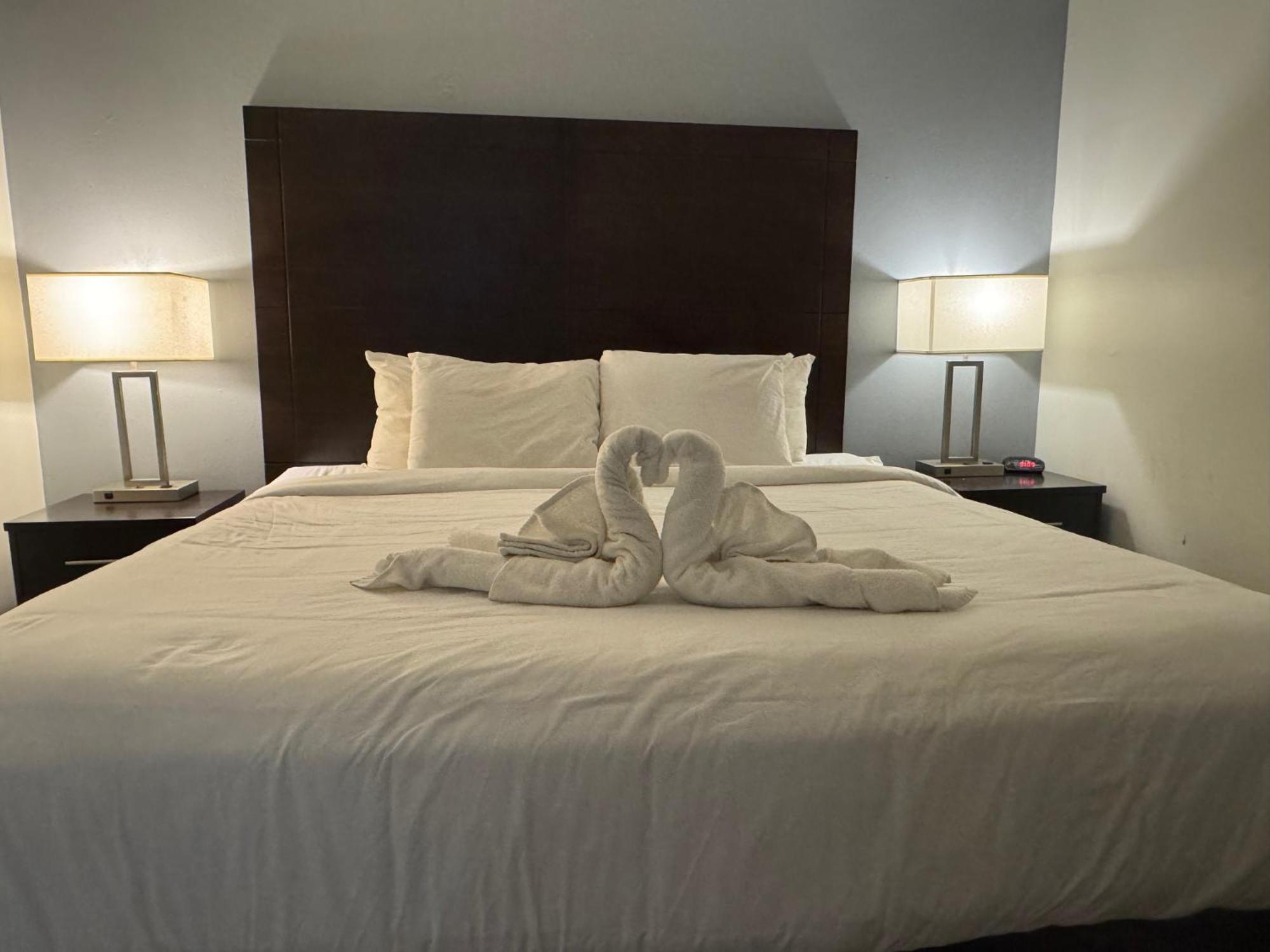Clarion Inn & Suites Dothan South Eksteriør bilde